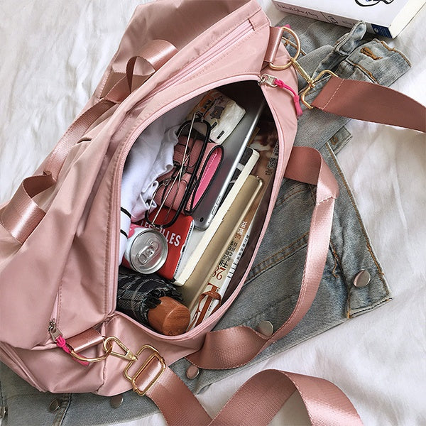 waterproof travel bag.